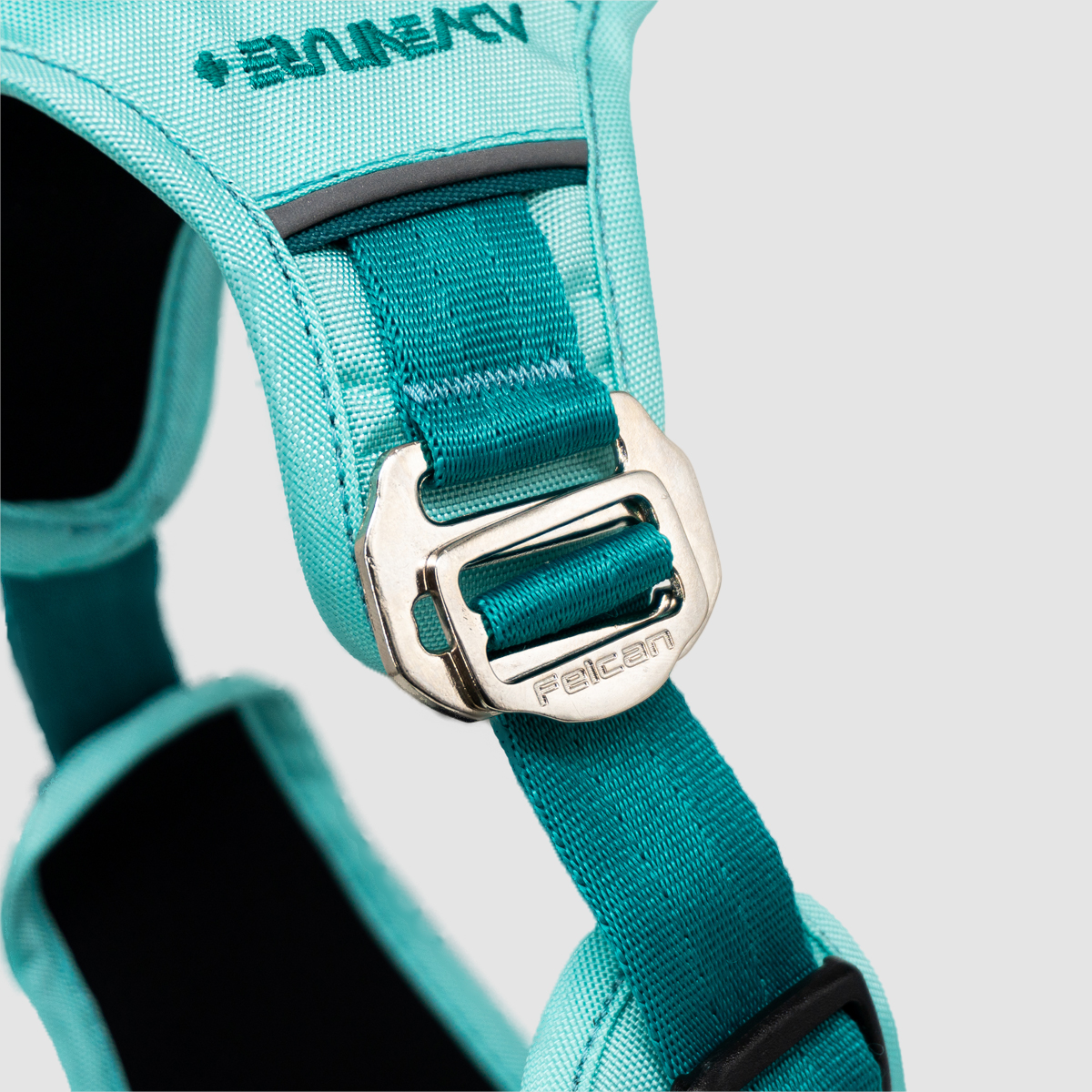 arnés-super-aventurero-menta+verde-jade